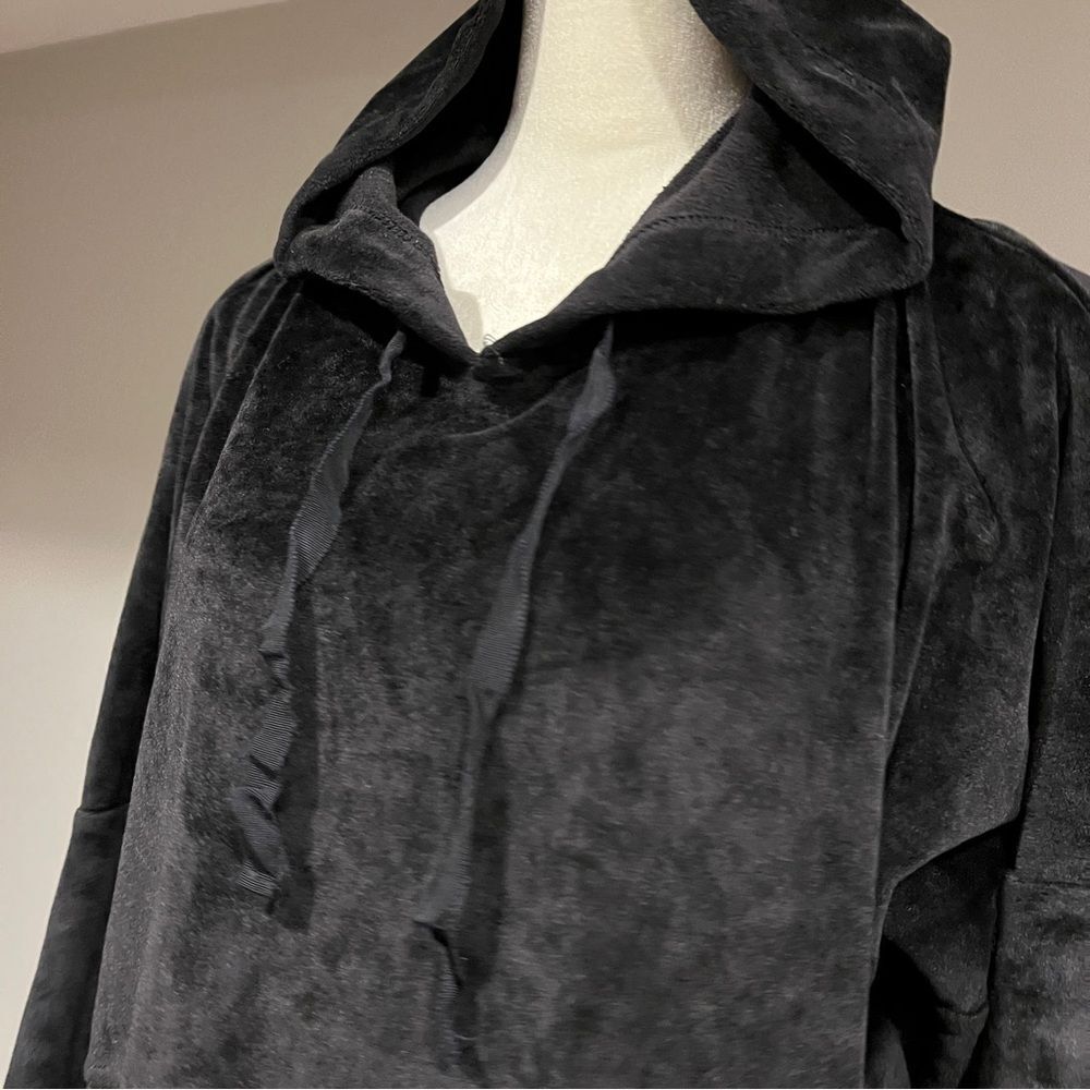 Dkny oversized Velvet Black Wrap Pullover Hoodie Kangaroo Pocket Size M - Picture 3 of 15
